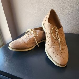 Pink faux suede oxfords